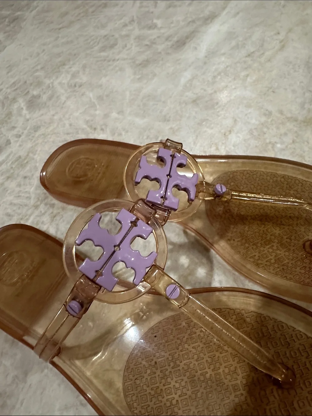 Tory Burch Miller Jelly Clear Thong Sandals with Lilac Emblem 9 women’s